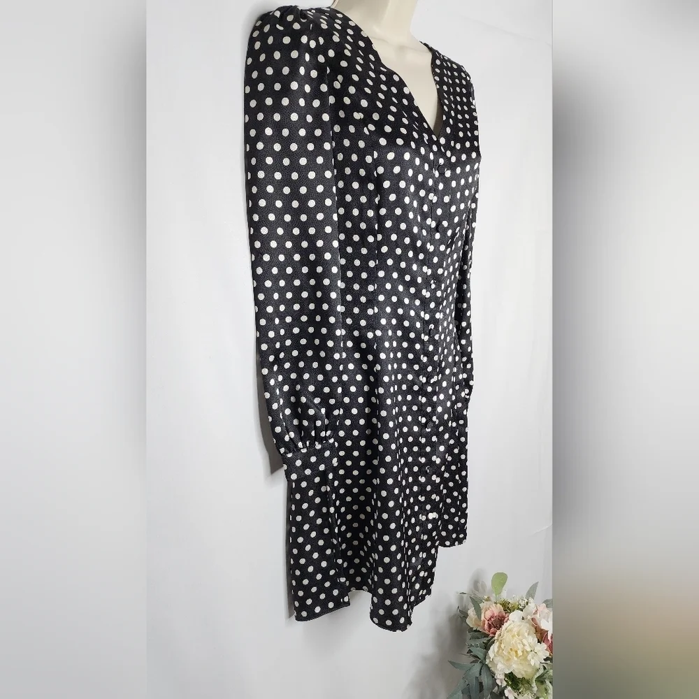 Michael Kors Black and White Polka Dot Dress/Shirtdress XXS (FAST SHIPPING)